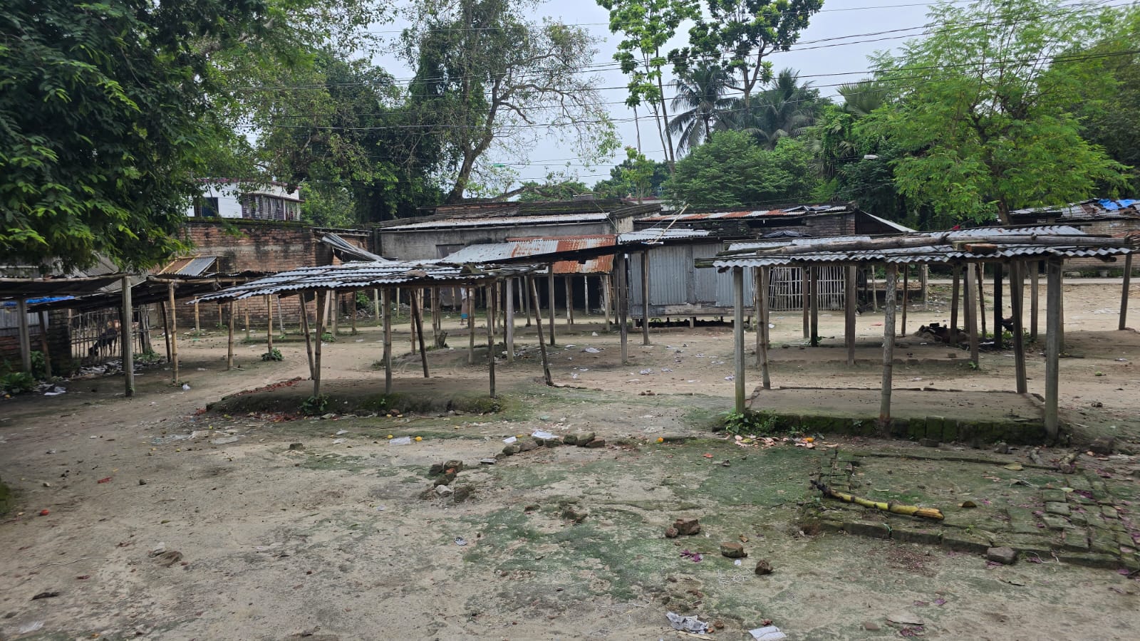 Charchara Arot and Hat, Shaharbati